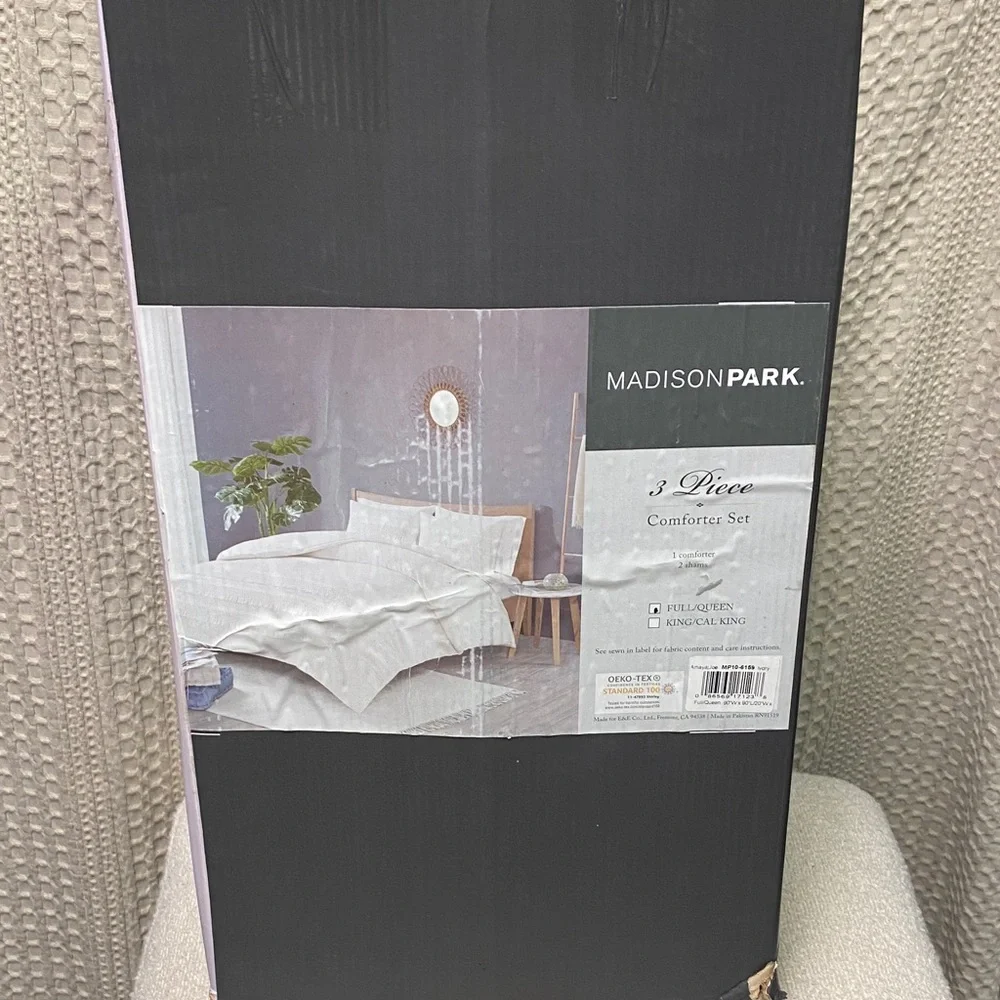 Madison Park White Solid 3-Piece Comforter Set